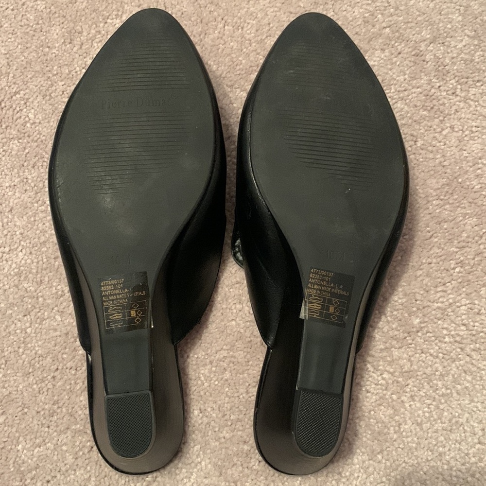 Pierre Dumas Women’s Dress Shoes - Picture 3 of 4